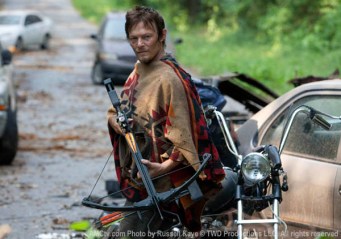 Daryl Dixon (Norman Reedus) in Season 3, Episode 5 of The Walking Dead