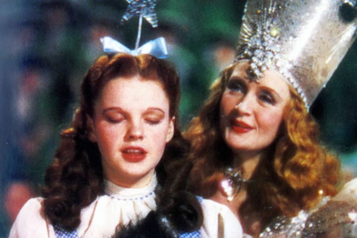 No Place Like Home: The Cinematic Parallels of 'Pearl' and 'The Wizard of Oz'  - Bloody Disgusting