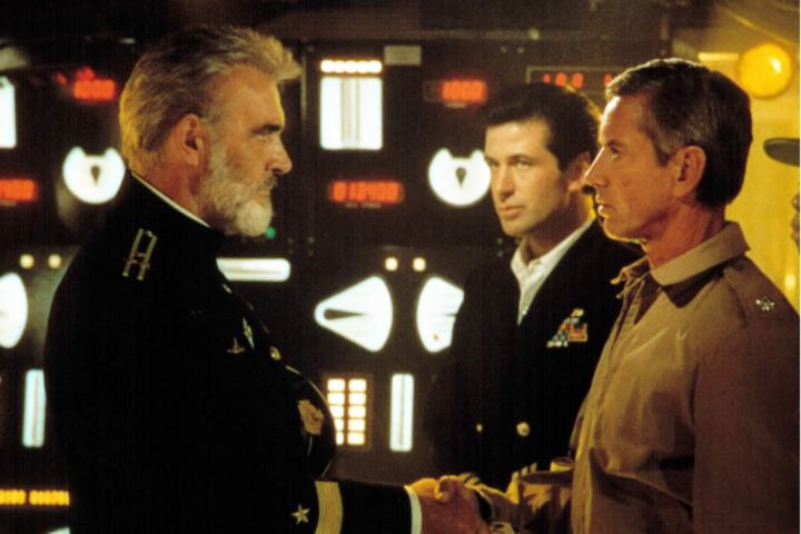  The Hunt for Red October : Sam Neill, Alec Baldwin