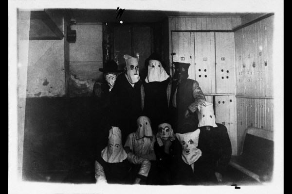 Haunted Air: Spooky, Vintage American Halloween Photos | TIME.com