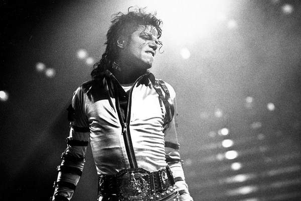 Expert Witness Says Michael Jackson Hid 15-Year-Long Addiction to ...