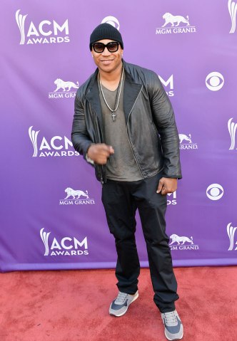 48th Annual Academy Of Country Music Awards - Red Carpet