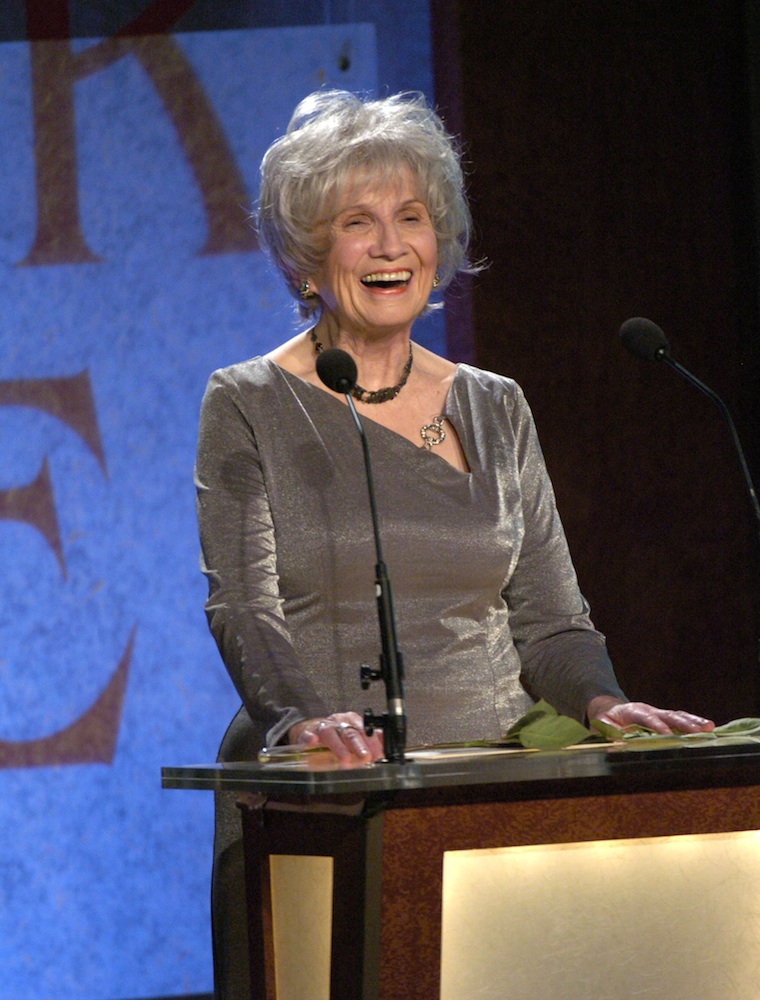 Nobel Winner Alice Munro A Beginner's Guide